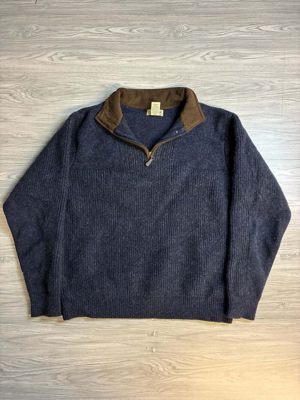 L.L. Bean Men's Merino Lambswool Quarter Zip Sweater Size M Blue